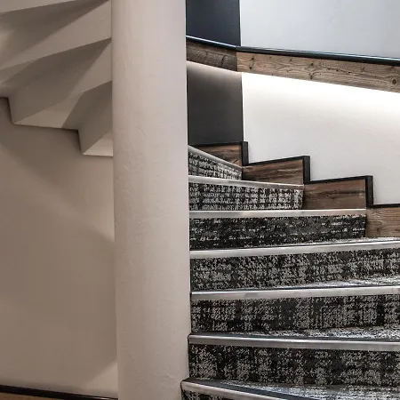 Chic - Skis Aux Pieds, Cheminee & Parking - Fr-1-613-40 *